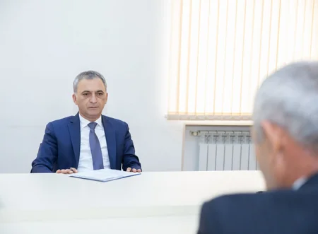 “Aqroservis”in sədri Xaçmazda vətəndaşları qəbul edib