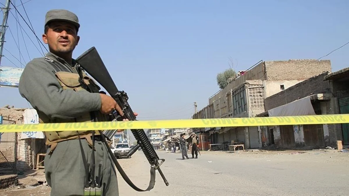 “Taliban” silahlıları Əfqanıstanın artıq altıncı əyalətinin paytaxtını tutub