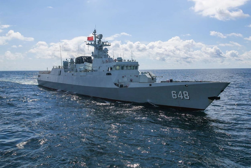 Китайские корабли и самолеты окружили Тайвань