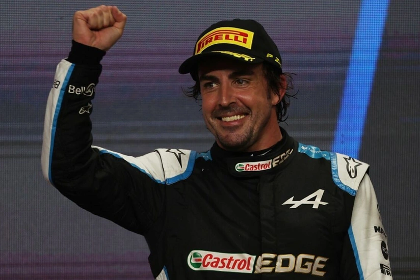 Fernando Alonso Bakıda Şumaxerə məxsus rekordu qırıb