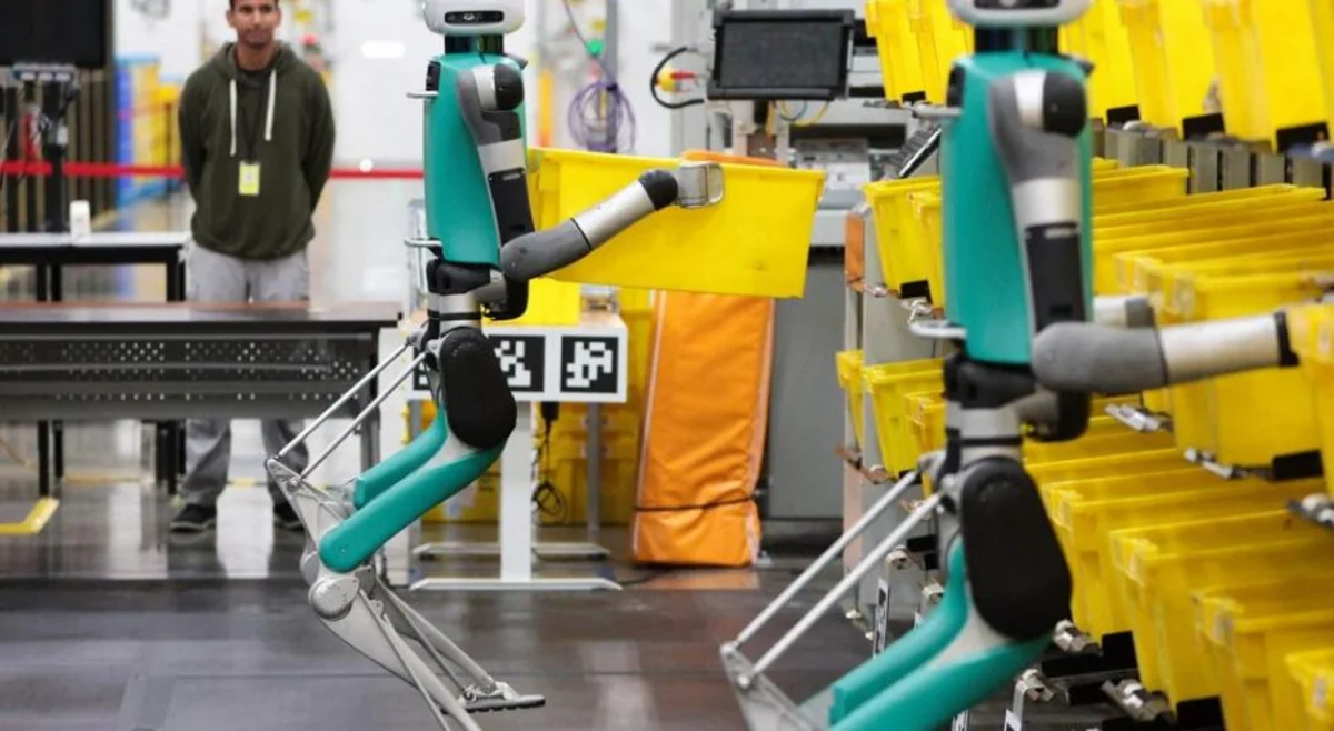 WSJ: Amazon is on the cusp of using more robots than Humans in its warehouses