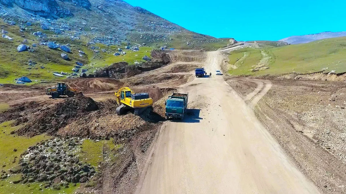 Susay-Xınalıq avtomobil yolunun tikintisi davam etdirilir