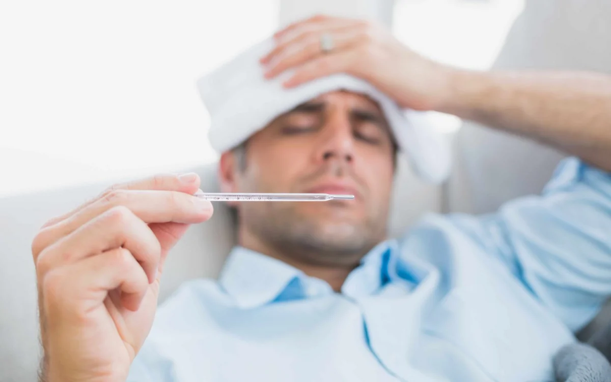 Şöbə müdiri: Antibiotik qızdırma salan və ağrı kəsən vasitə deyil