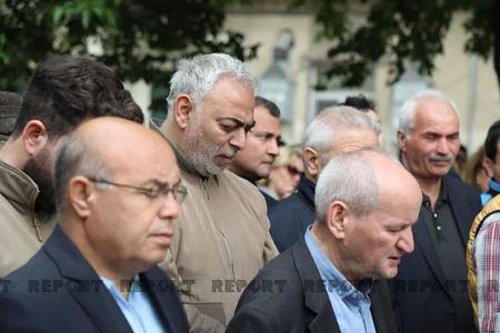 Xalq artisti Vaqif Əsədov dəfn edilib - YENİLƏNİB-2