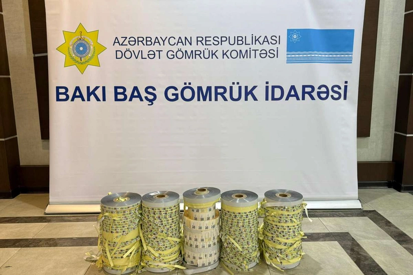 “İpək yolu” gömrük postunda saxta aksiz markası və nişanlar aşkar edilib