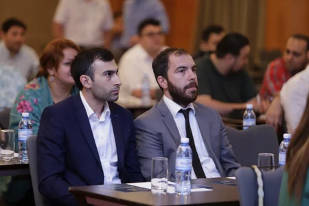 Bakıda dövlət rəsmiləri və sahibkarların iştirakı ilə görüş keçirilib