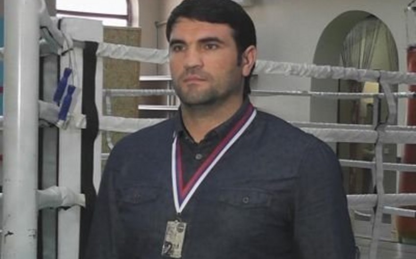 Məmurun otağında qayınatasını döyən dünya çempionunun cinayət işi məhkəməyə göndərilib