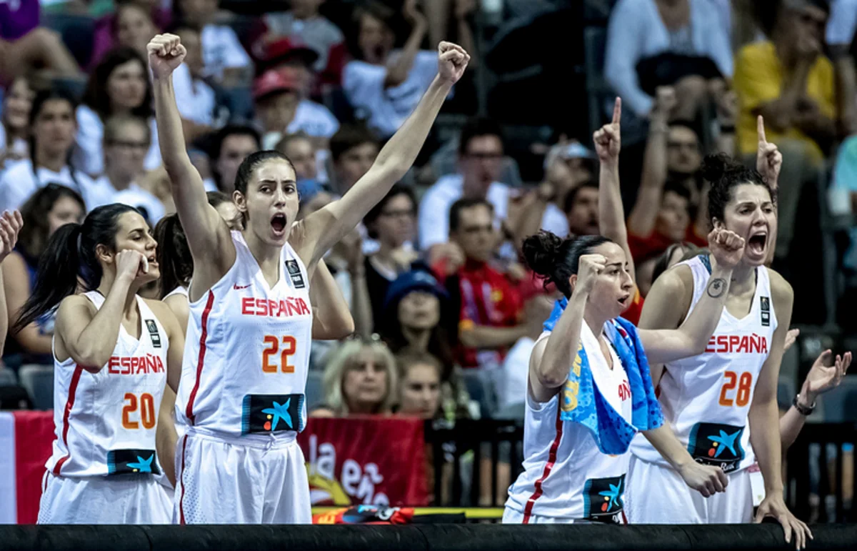 İspaniyanın qadınlardan ibarət basketbol yığması Avropa çempionu olub