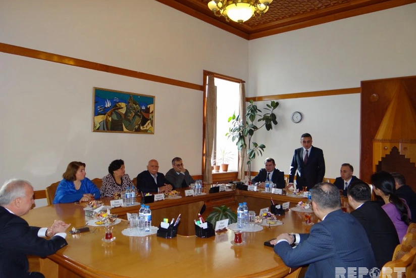 Vəkillər Kollegiyası məhkəmə hakimini təltif edib