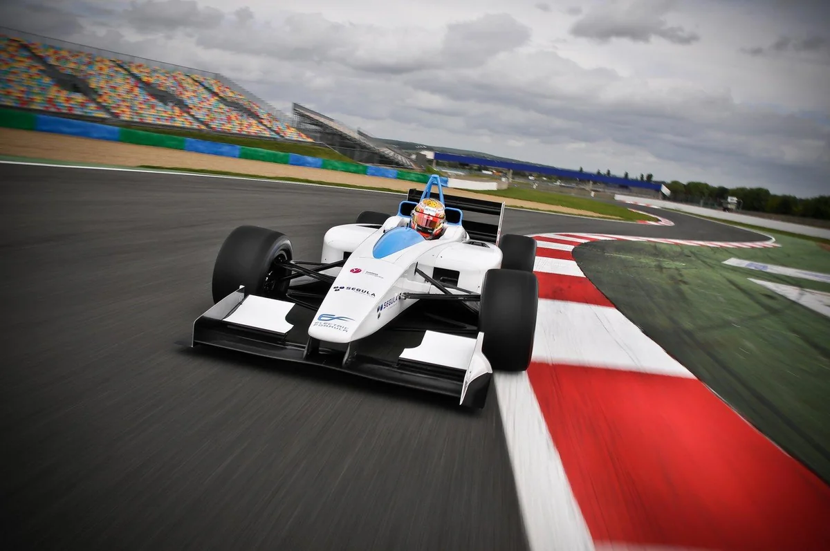 ​Formula-1: Avropa Qran Prisində ən yüksək sürət qeydə alınıb