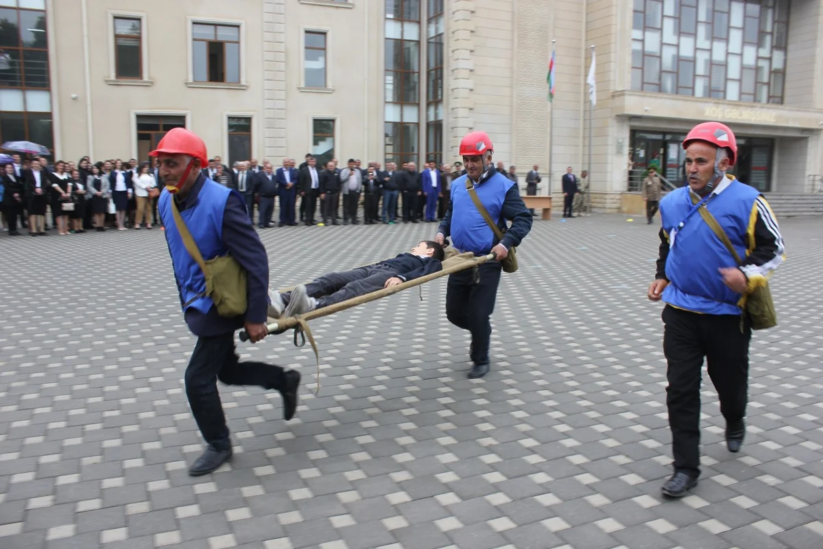 FHN-in Gəncə Regional Mərkəzi nümunəvi mülki müdafiə tədbiri keçirib
