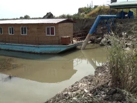 ​Araz çayında su azalıb - FOTO