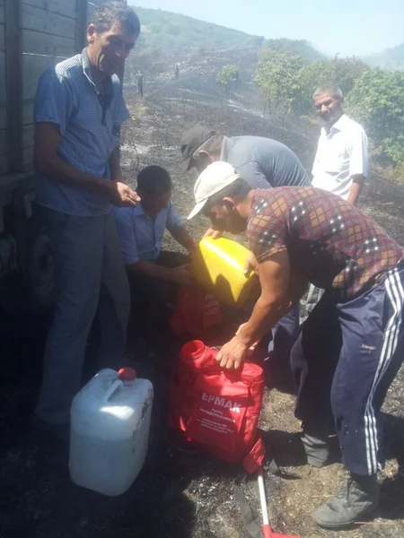 Xızının Qarabulaq bələdiyyəsinə məxsus torpaq sahəsində baş vermiş yanğın söndürülüb
