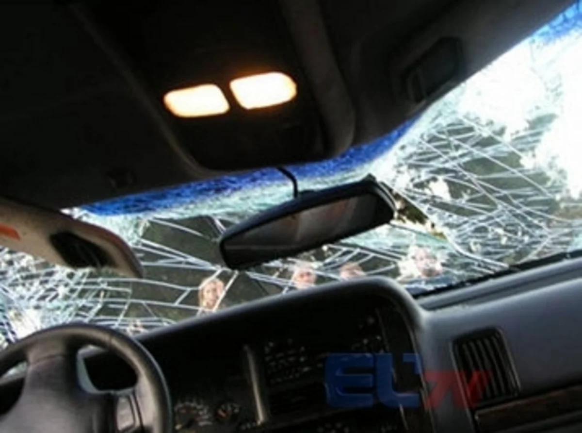 Bakıda ​Türkiyə səfirliyinin avtomobili qəzaya düşüb