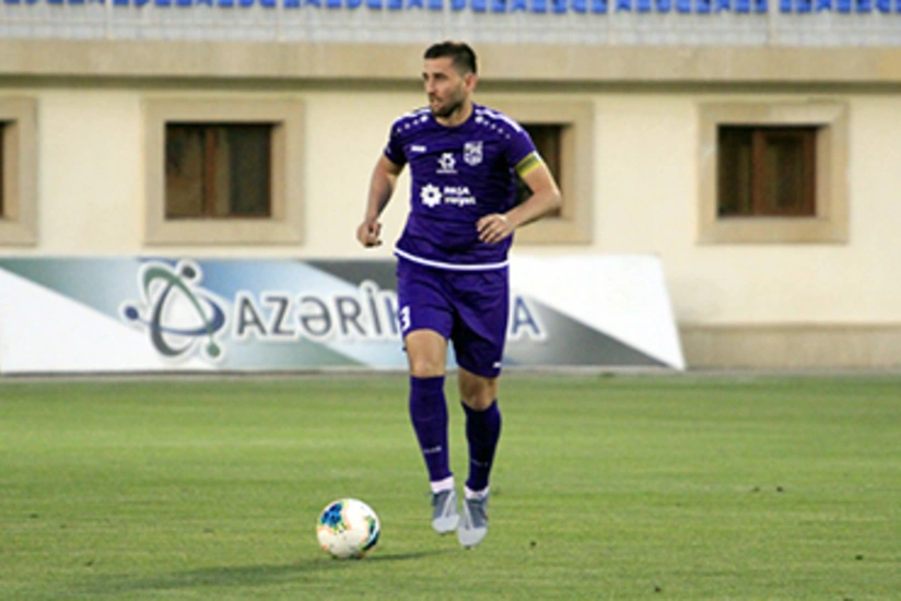 Sumqayıt kapitanı ilə müqaviləni yenilədi