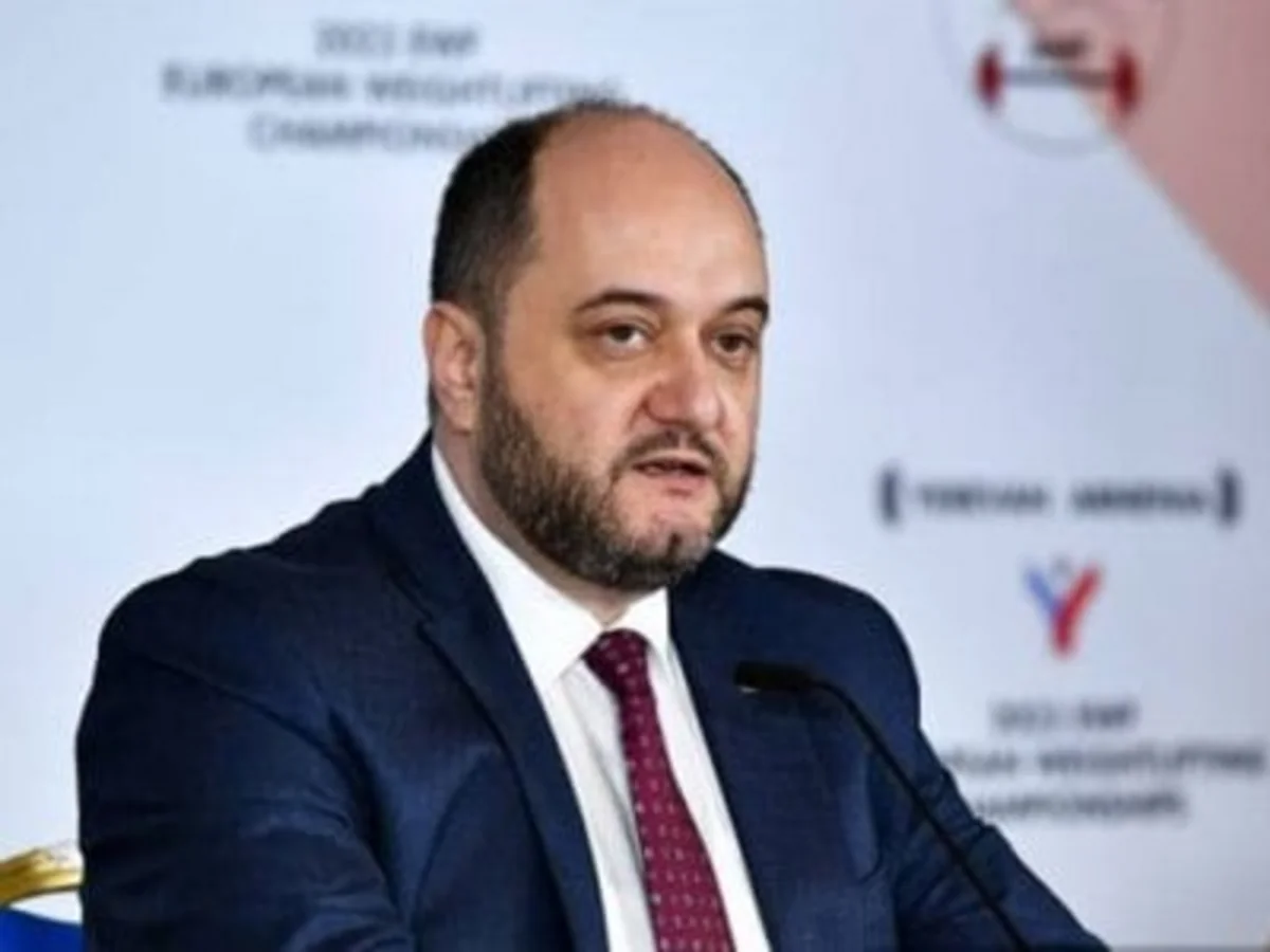 Ermənistanın Baş nazir Aparatının rəhbəri: “Azərbaycan bayrağı insidenti uğursuzluğa işarədir”