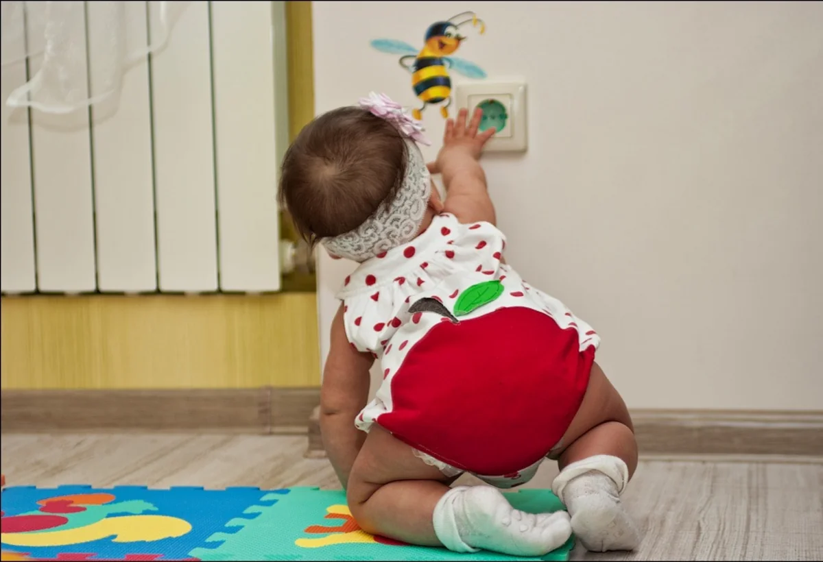 Masallıda 2 yaşlı uşaq elektrik cərəyanı vurması nəticəsində ölüb