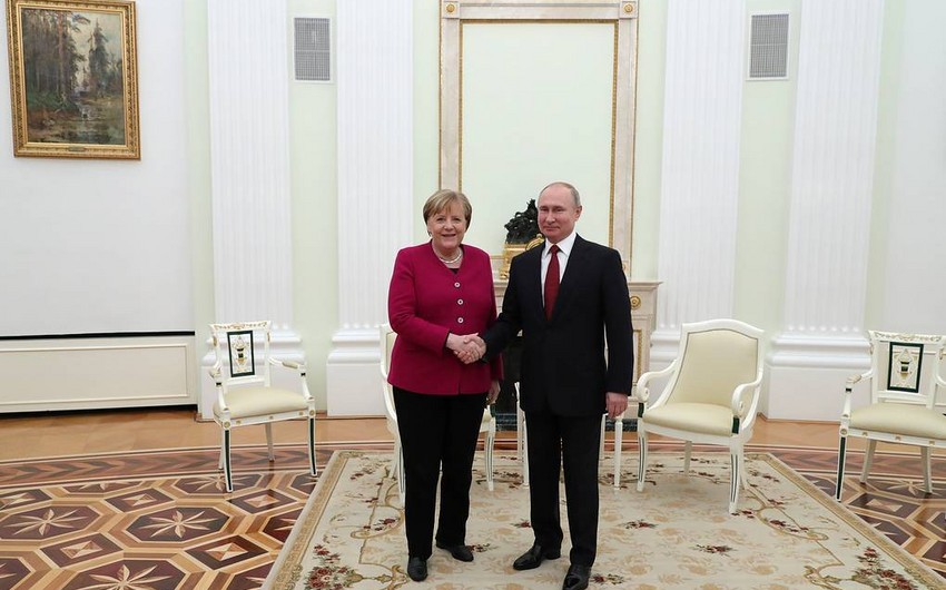 Putin: “Rusiya “Şimal axını 2” layihəsinin tikintisini özü başa çatdıra biləcək”