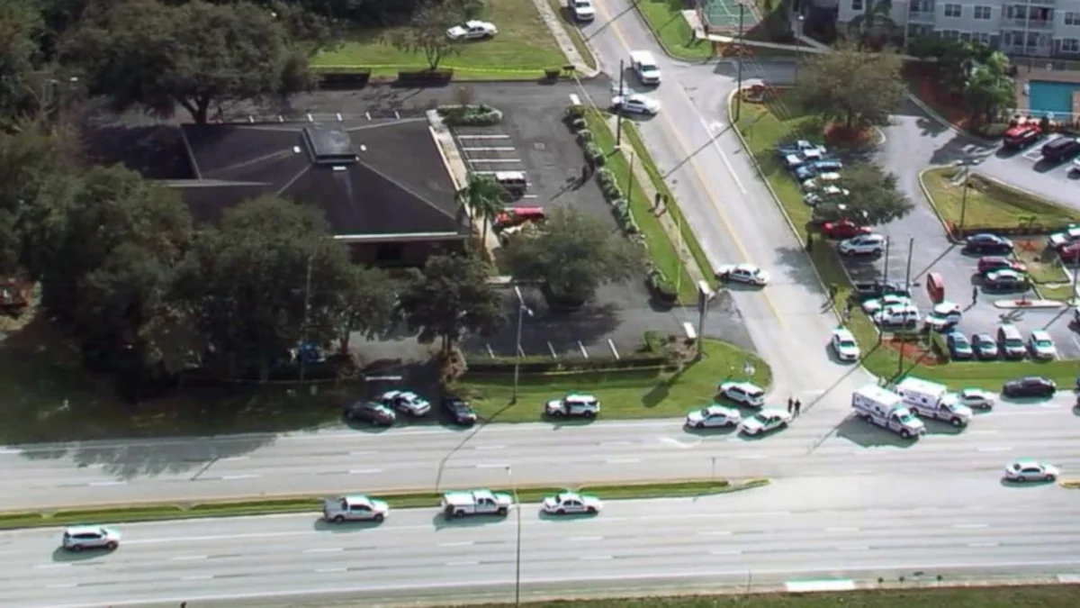 Floridada bankda atışma nəticəsində 5 nəfər ölüb - VİDEO - FOTO