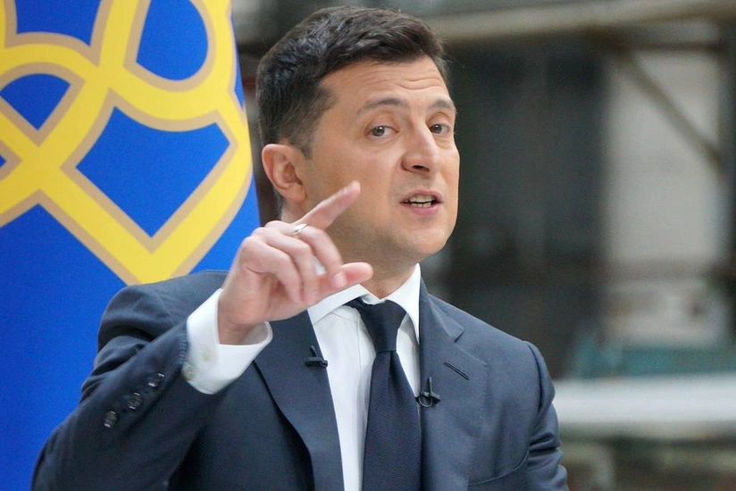 Zelenski Saakaşvilinin müdafiəsinə qalxıb