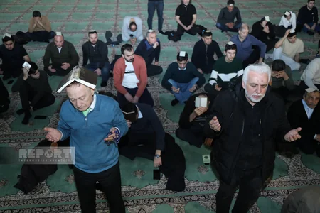 Bakıda Qədr gecəsi keçirilir – FOTOREPORTAJ