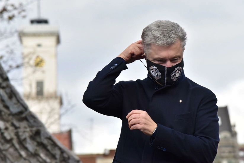 Kyiv court allows to detain ex-President Poroshenko