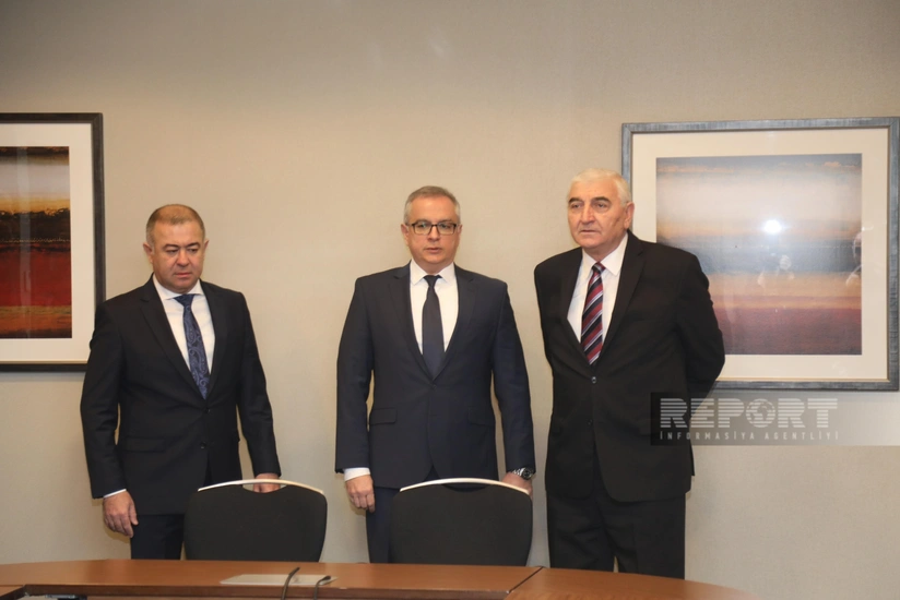 Məzahir Pənahov “Seçki-2024” Müstəqil Media Mərkəzinə baxış keçirib