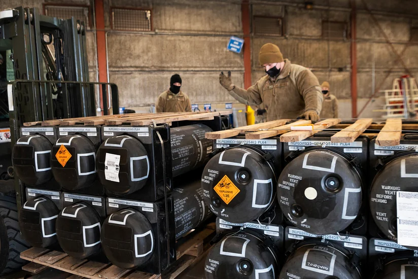 Белый дом: США в ближайшие недели отправят Украине новое вооружение