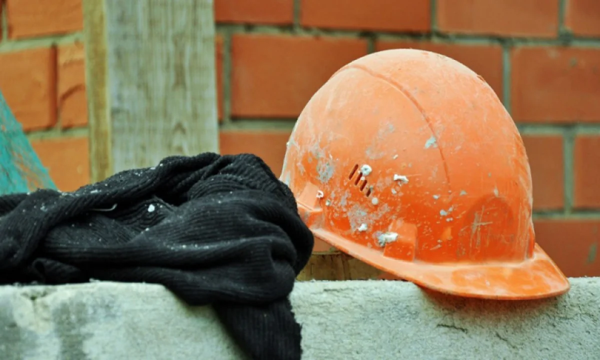 Sumqayıtda müəssisədə 3 fəhlə qazdan zəhərlənib