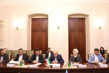 İran Baş prokurorunun müavini Kamran Əliyevi Tehrandakı səfirliyə hücumun istintaqı ilə bağlı məlumatlandırıb