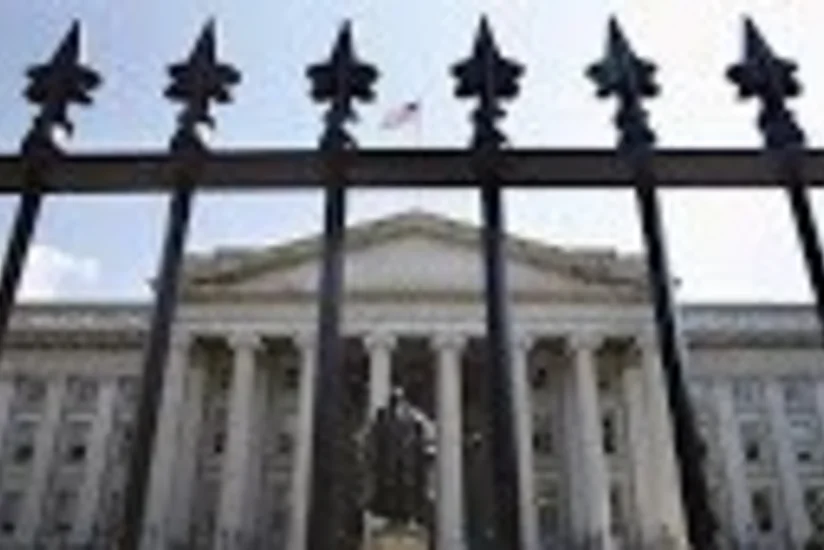 США потребовали от всех стран не покупать иранскую нефть