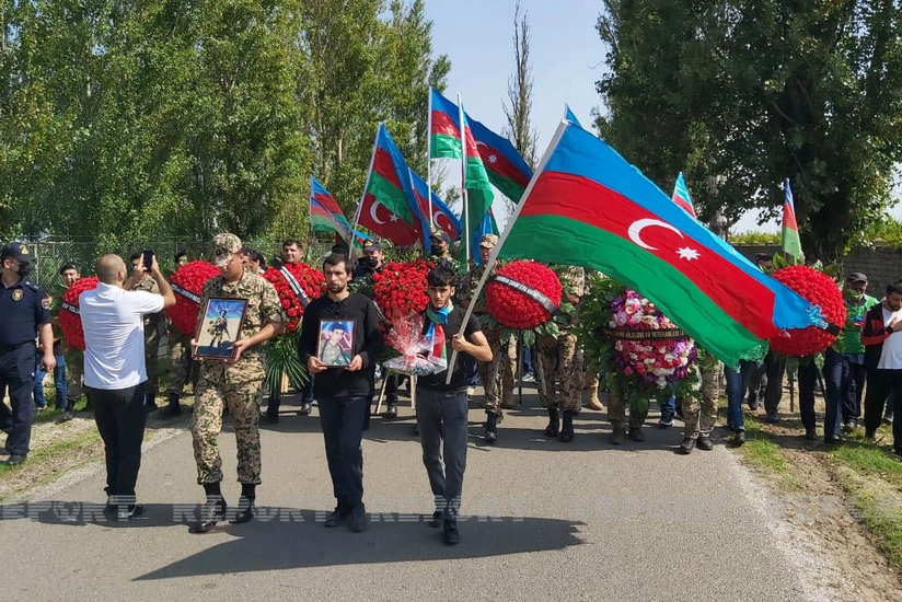 Ставший шехидом прапорщик спецназа похоронен в Лянкяране