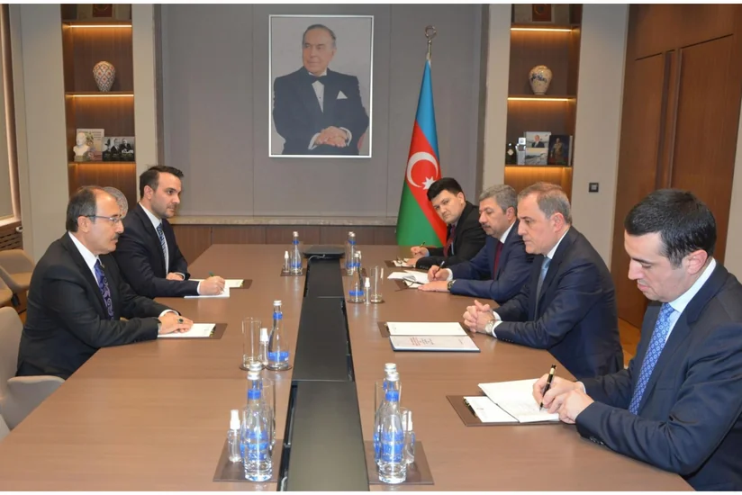 Azərbaycan XİN başçısı: Türkiyə ilə birgə Suriyada sabitliyə və humanitar məsələlərin həllinə dəstək verəcəyik
