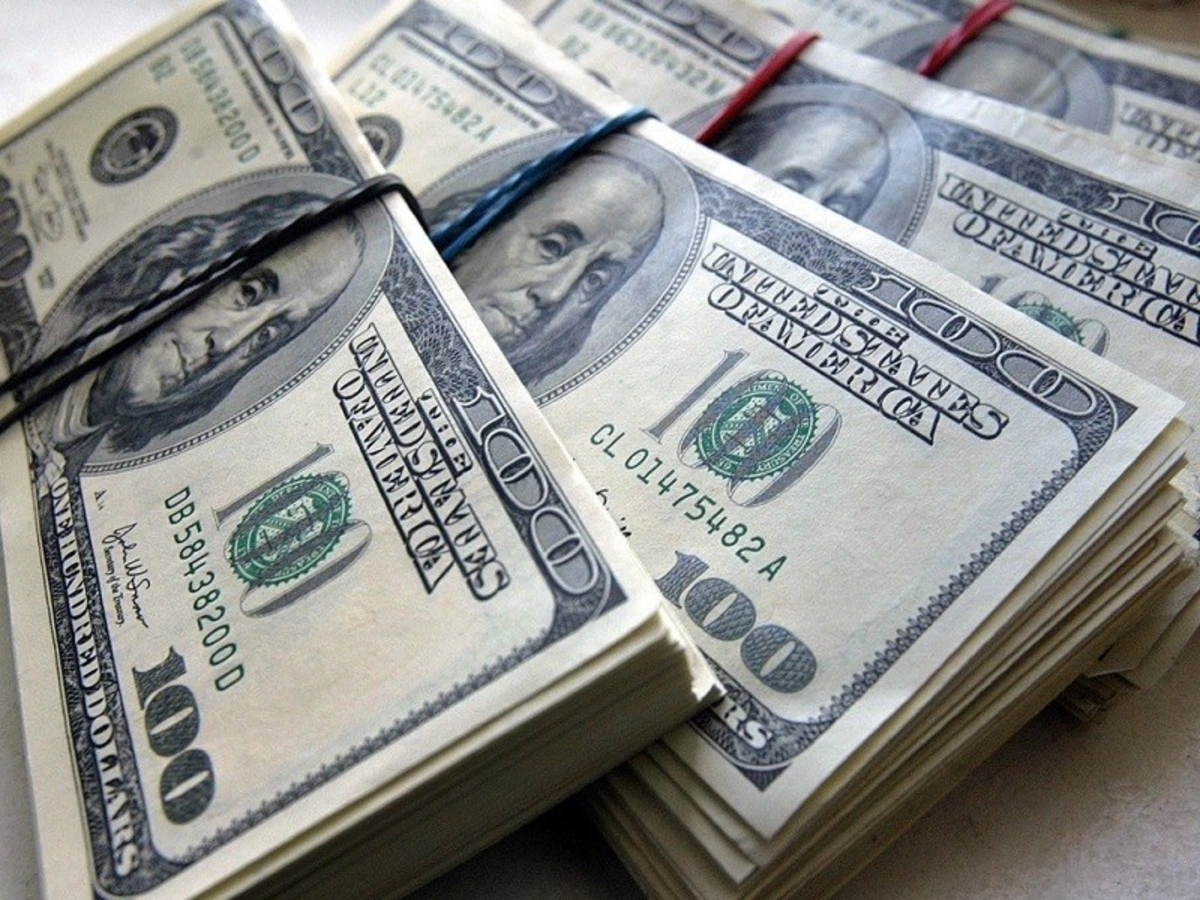 Azerbaijan-based banks see decline in external liabilities