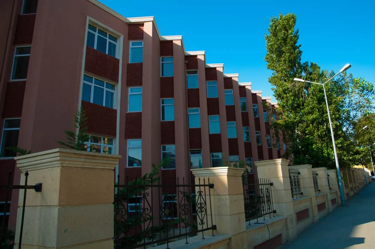 Bakıda müəllim vəfat edib