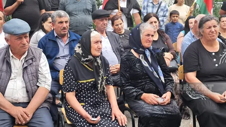 Növbəti köç karvanları Həsənriz və Sarıcalı kəndlərinə çatıb, açarlar təqdim olunub - VİDEO - YENİLƏNİB-2