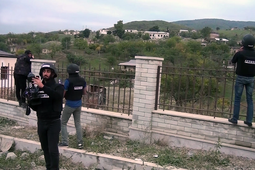 KİV nümayəndələri işğaldan azad edilmiş Talış kəndinə səfər edib