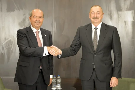 İlham Əliyev Konyada Şimali Kipr Türk Respublikasının Prezidentini qəbul edib