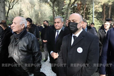 Xalq artisti Əlibaba Məmmədov dəfn olunub