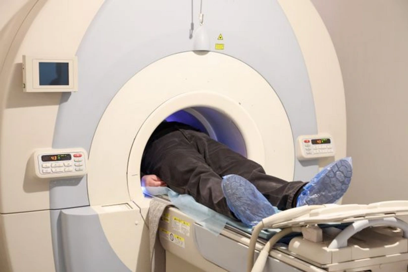 Media: Man in US dies after being pulled into MRI machine