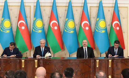 Azerbaijan, Kazakhstan sign documents