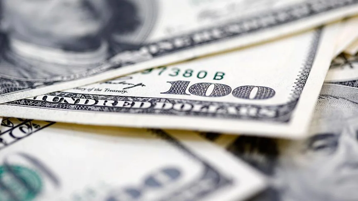 Dollar’s rate in Turkey falls below 6 lira