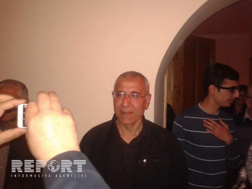İntiqam Əliyev həbsxanadan buraxılıb - FOTO