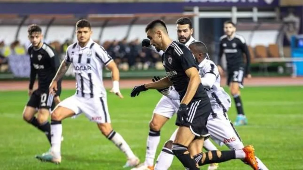 Premyer Liqa: Neftçi bu gün Qarabağla üz-üzə gələcək