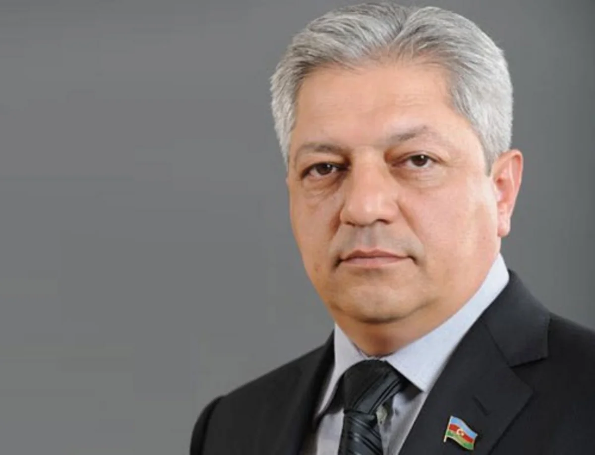 Deputatın avtomobili ilə qəza törədən şəxsin məhkəməsi başlayıb