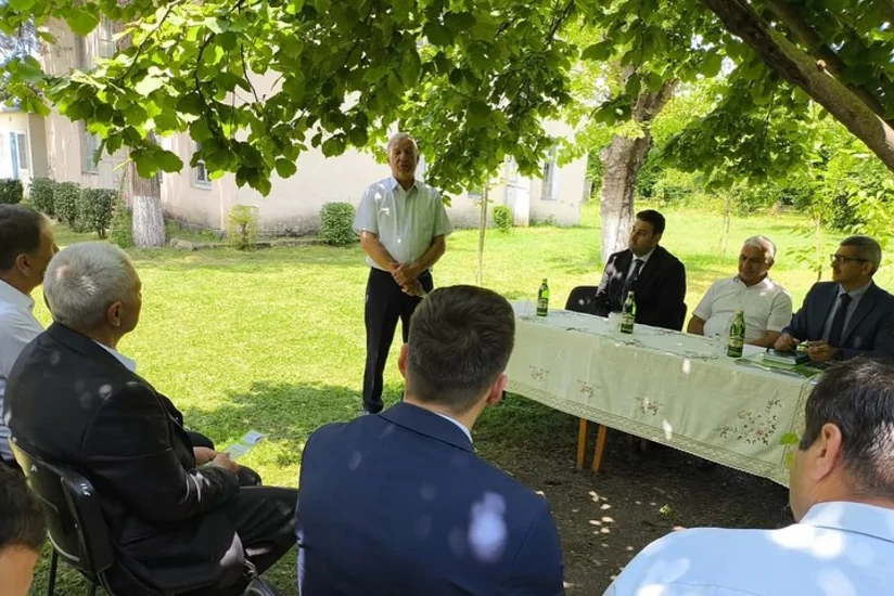 Balakən və Qaxda sahələrə dəymiş zərərə görə sığorta ödənişləri edilib