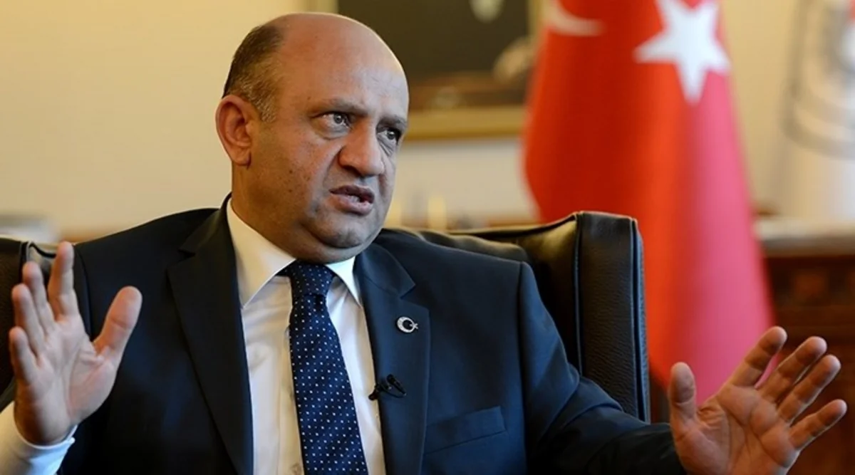 ​Türkiyənin milli müdafiə naziri: 162 əsgər bu günə kimi fəraridir