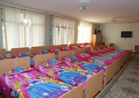 Mehriban Əliyeva Gəncədəki uşaq evinə baş çəkib