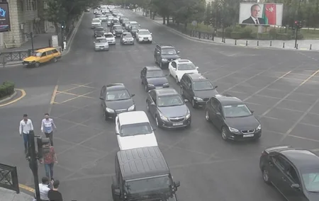 BNA: Qeyri-formal daşımalar yollarda nəqliyyat axınını süni artırır