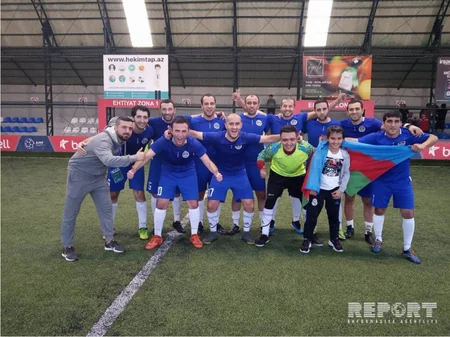 Vəkillər arasında beynəlxalq futbol turnirinin qalibi Azərbaycan 1 komandası olub - FOTO - VİDEO